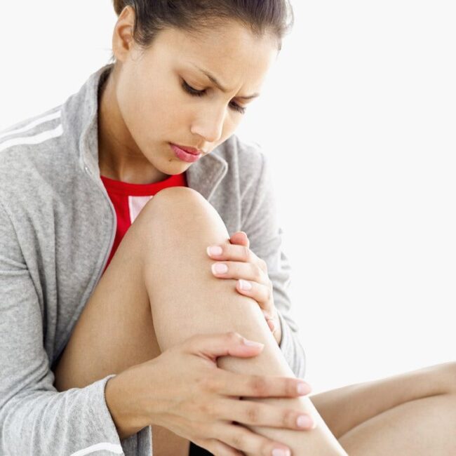 What Causes Knee Pain in Females