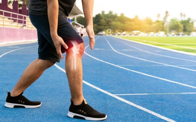 What Can Cause Knee Pain Without Injury?